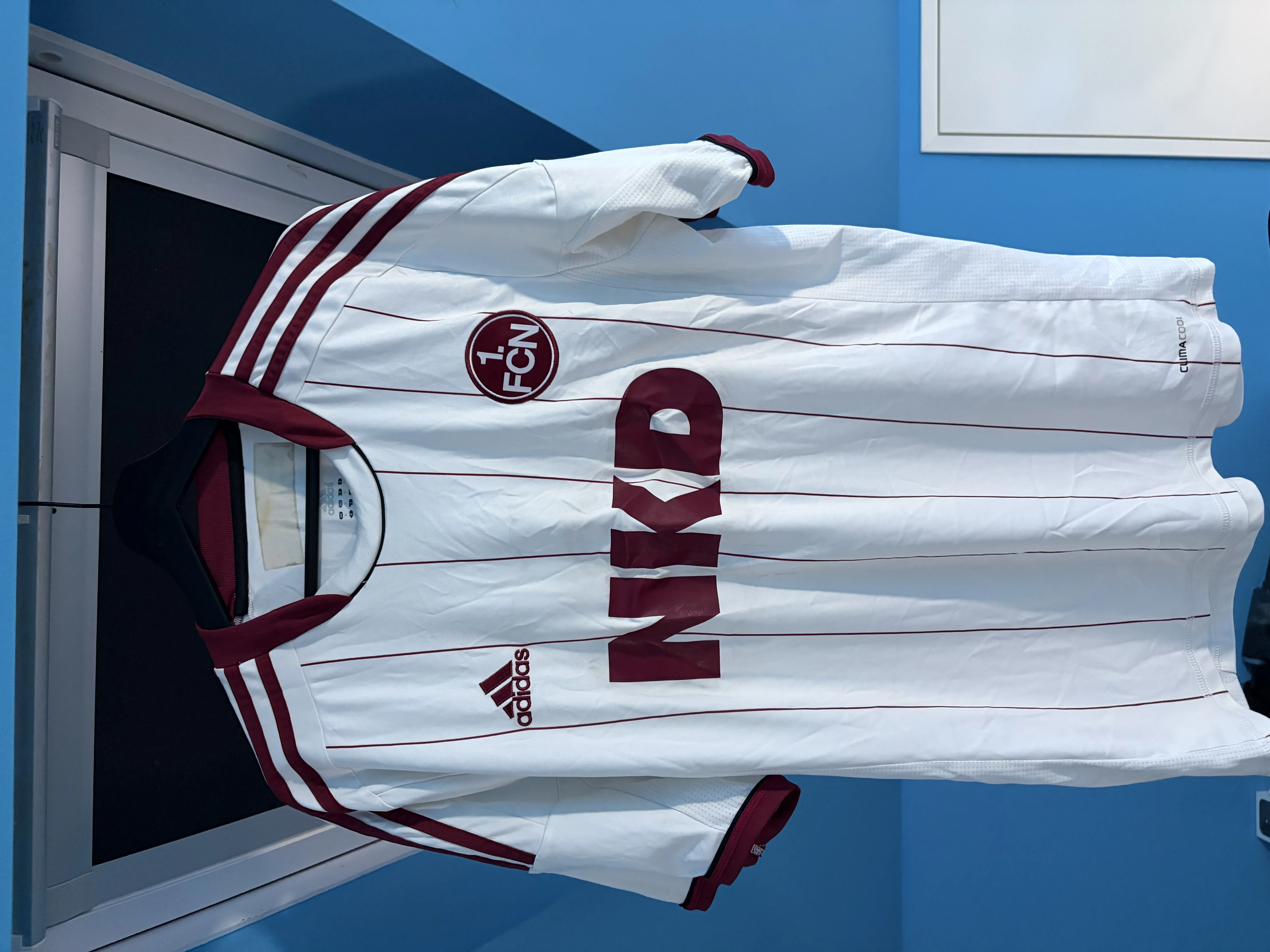 1. FC Nürnberg 2012/13 Away Shirt – Large