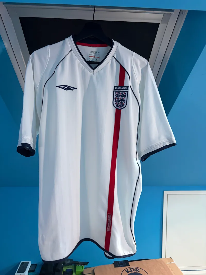 England 2001/03 Home Shirt – XL