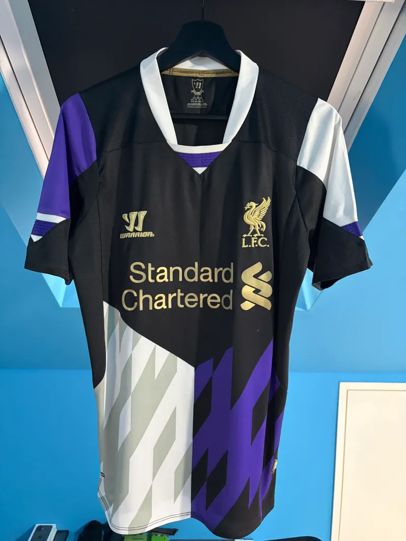 Liverpool 2013/14 Third Shirt – Small