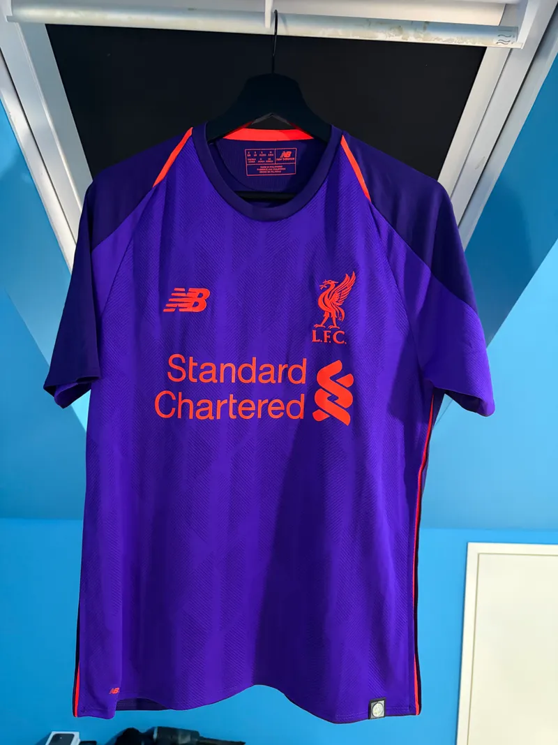 Liverpool 2018/19 Away Shirt – Small (BNWOT)