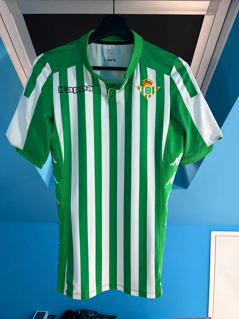 Real Betis 2019/20 Home Shirt – Small (BNWOT)
