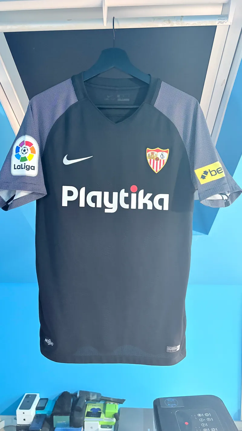 Sevilla 2018/19 Third Shirt – Medium